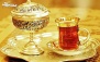سرویس چای سنتی در رستوران شبهای میگون